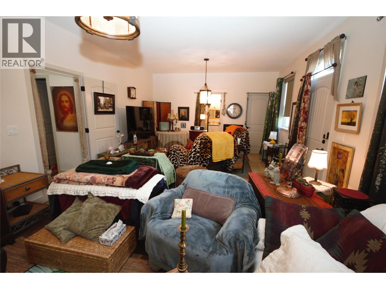 picture 28