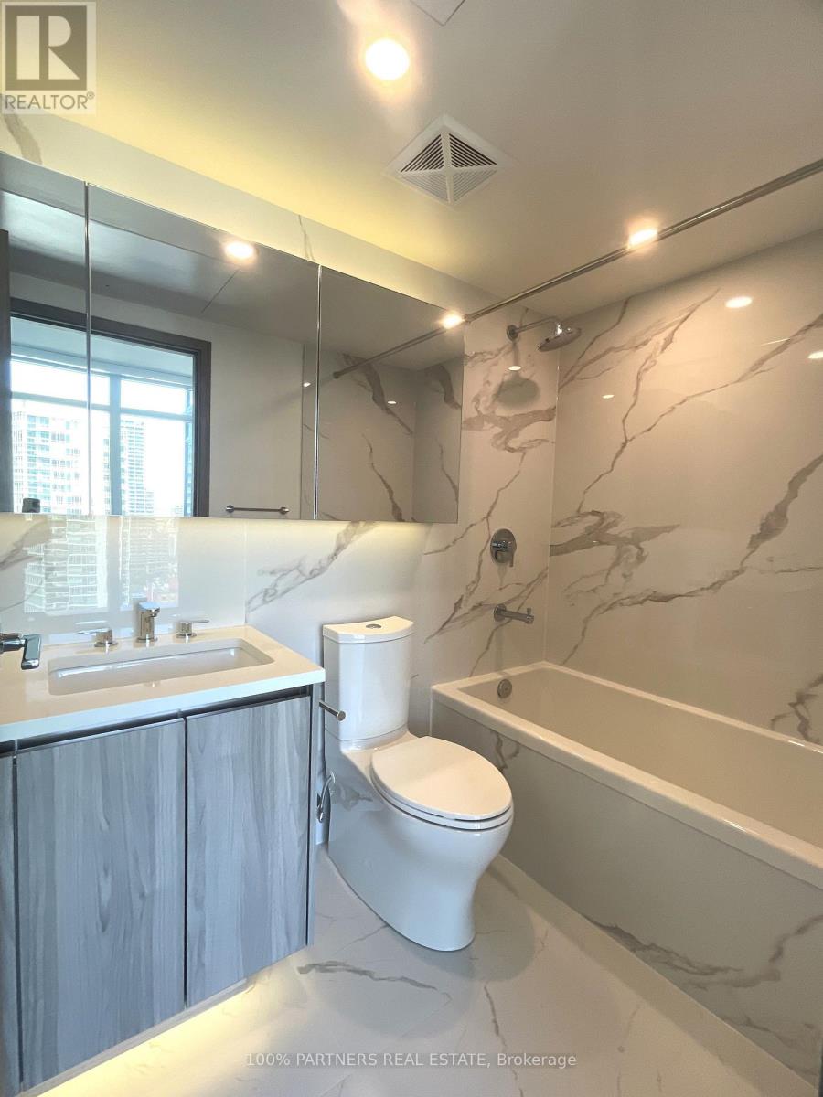 2103 - 1 Concord Cityplace Way, Toronto, Ontario  M5V 0X3 - Photo 10 - C13579262