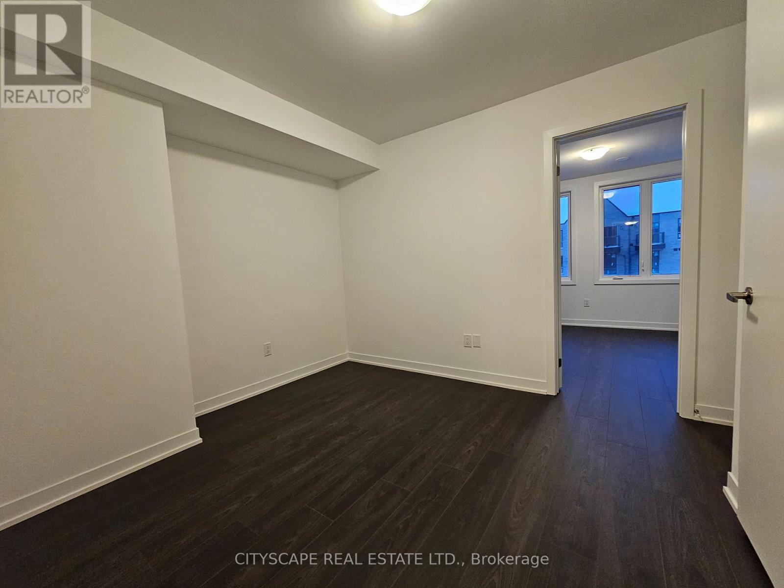 32 Deep Roots Terrace, Toronto, Ontario  M6A 2M3 - Photo 8 - C13641984