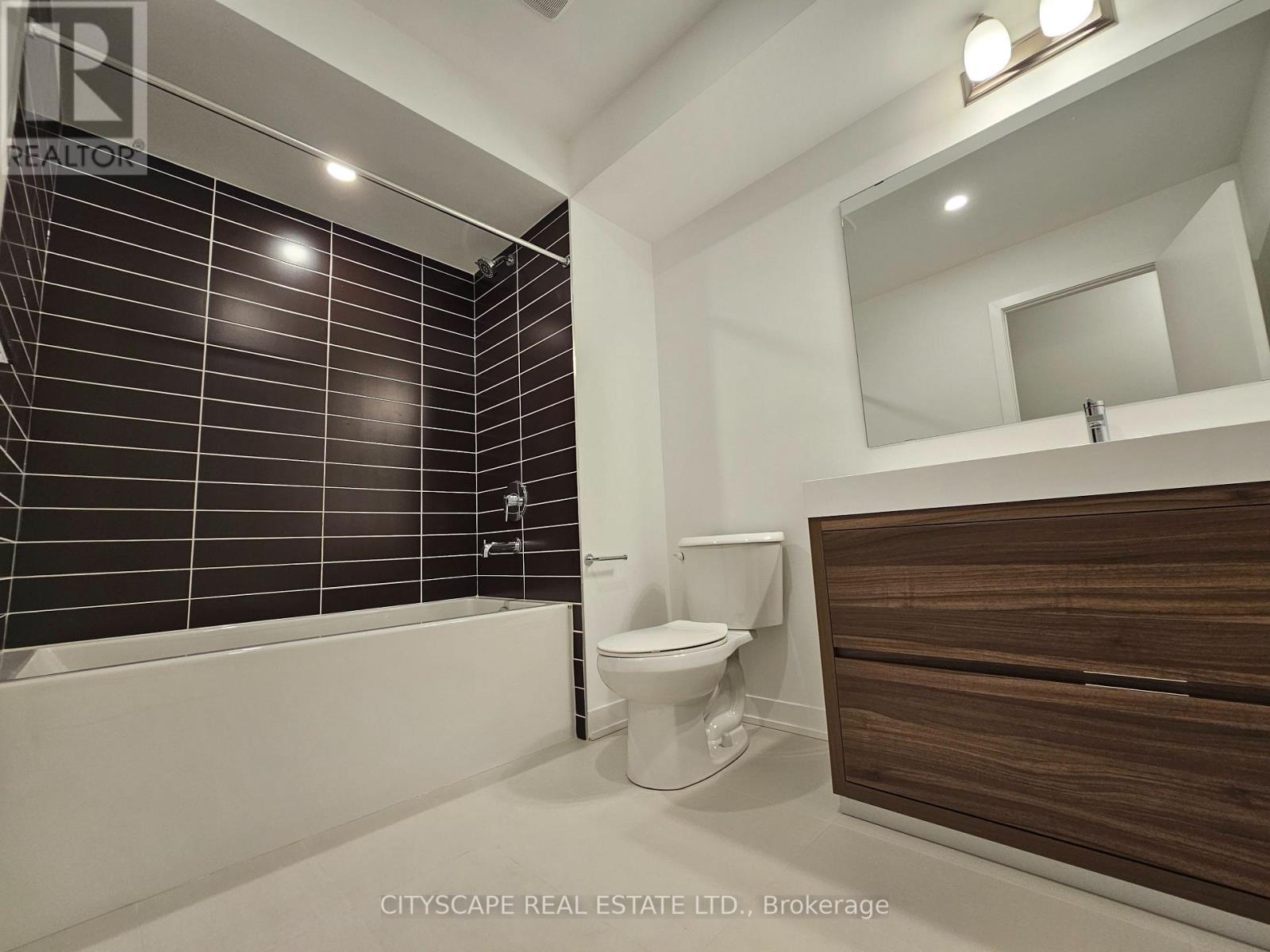 32 Deep Roots Terrace, Toronto, Ontario  M6A 2M3 - Photo 27 - C13641984