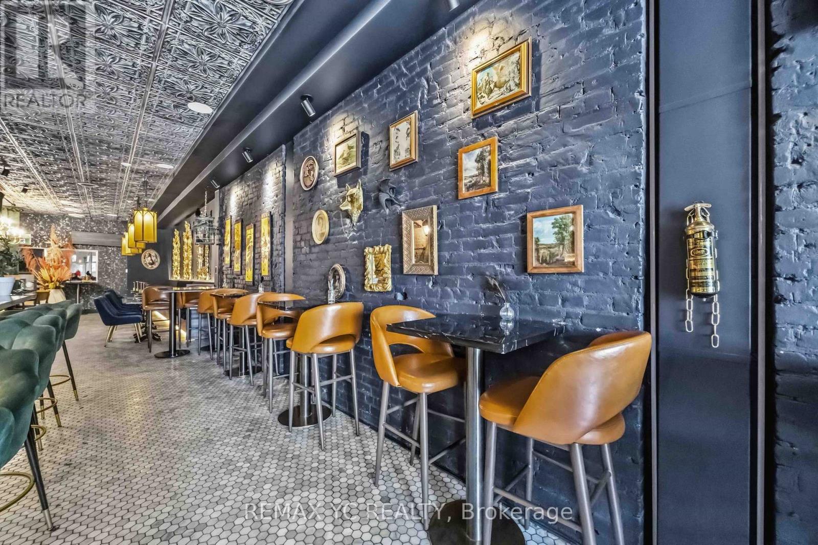 217 Ossington Avenue, Toronto, Ontario M6J 2Z9 - Photo 7 - C13647604