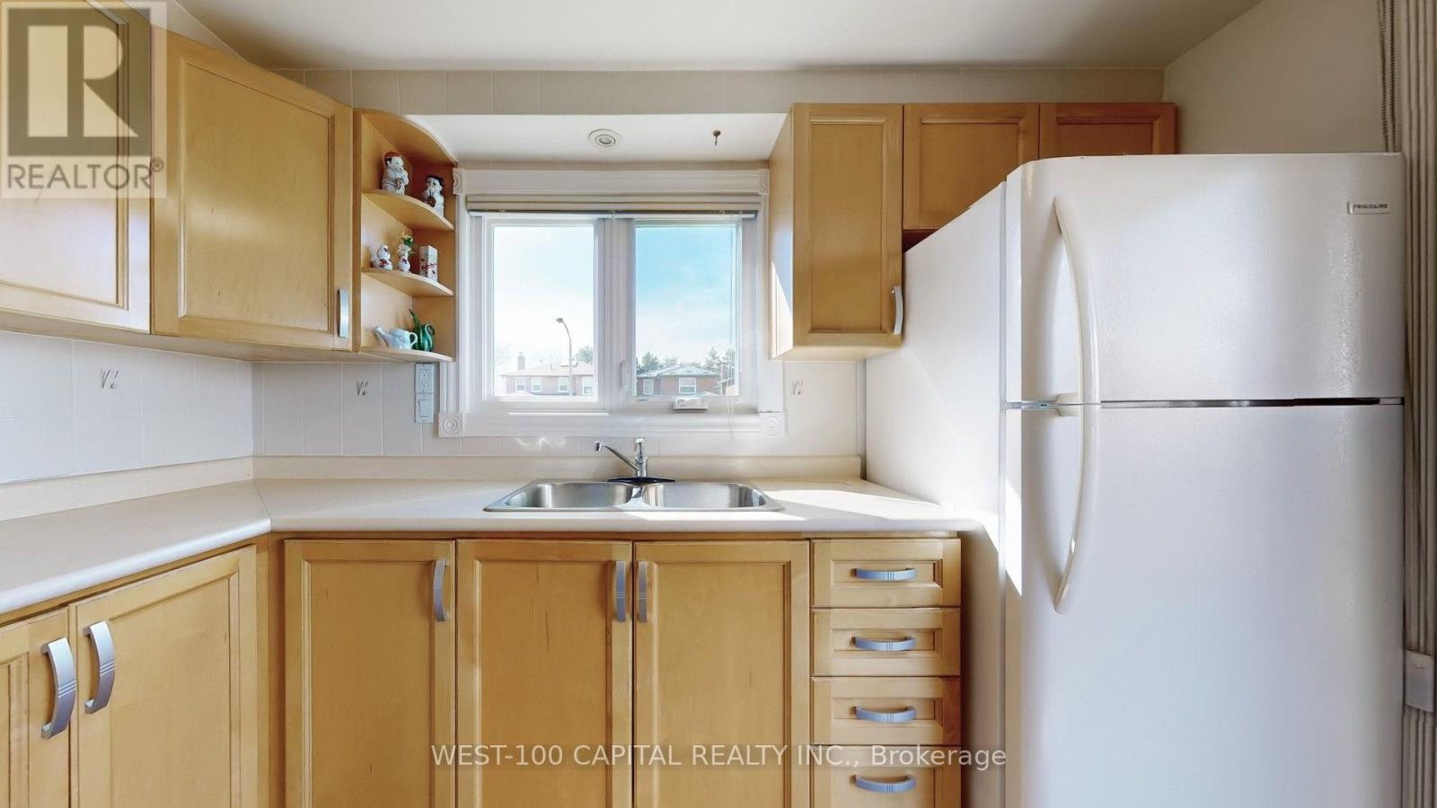 30 Wintermute Boulevard, Toronto, Ontario M1W 3M6 - Photo 21 - E13480870