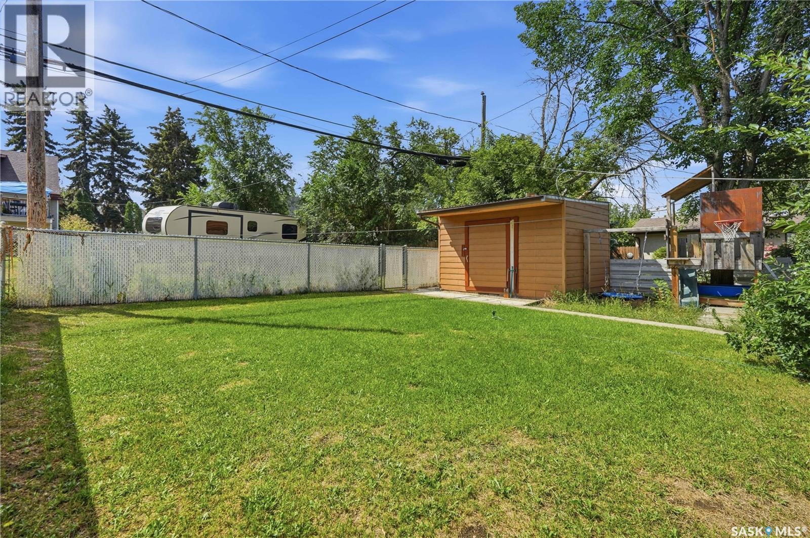 145 Lillooet Street E, Moose Jaw, Saskatchewan  S6H 4S6 - Photo 36 - SK044947