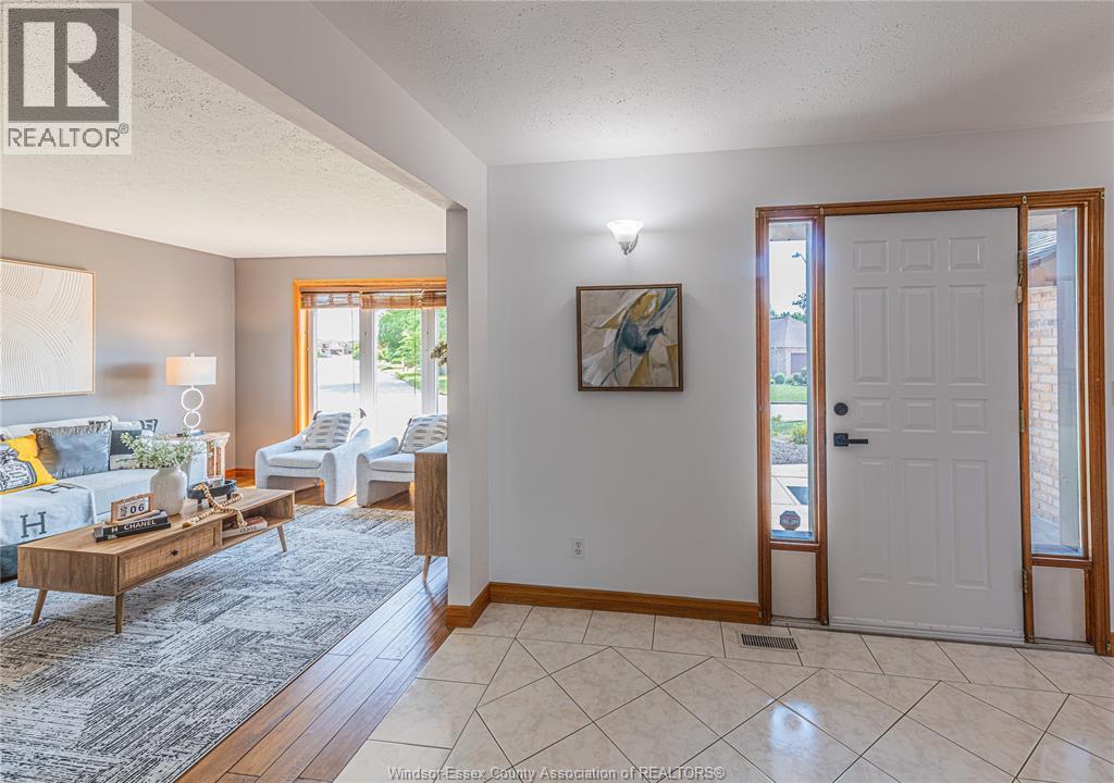 120 Hampton Crescent, Windsor, Ontario  N9E 4M5 - Photo 6 - 26019240