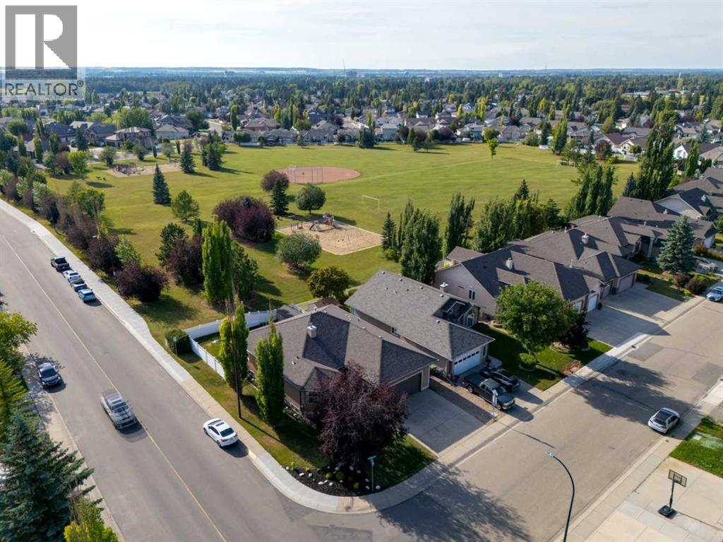 125 Ainsworth Crescent, Red Deer, Alberta  T4R 3B1 - Photo 36 - A2335471