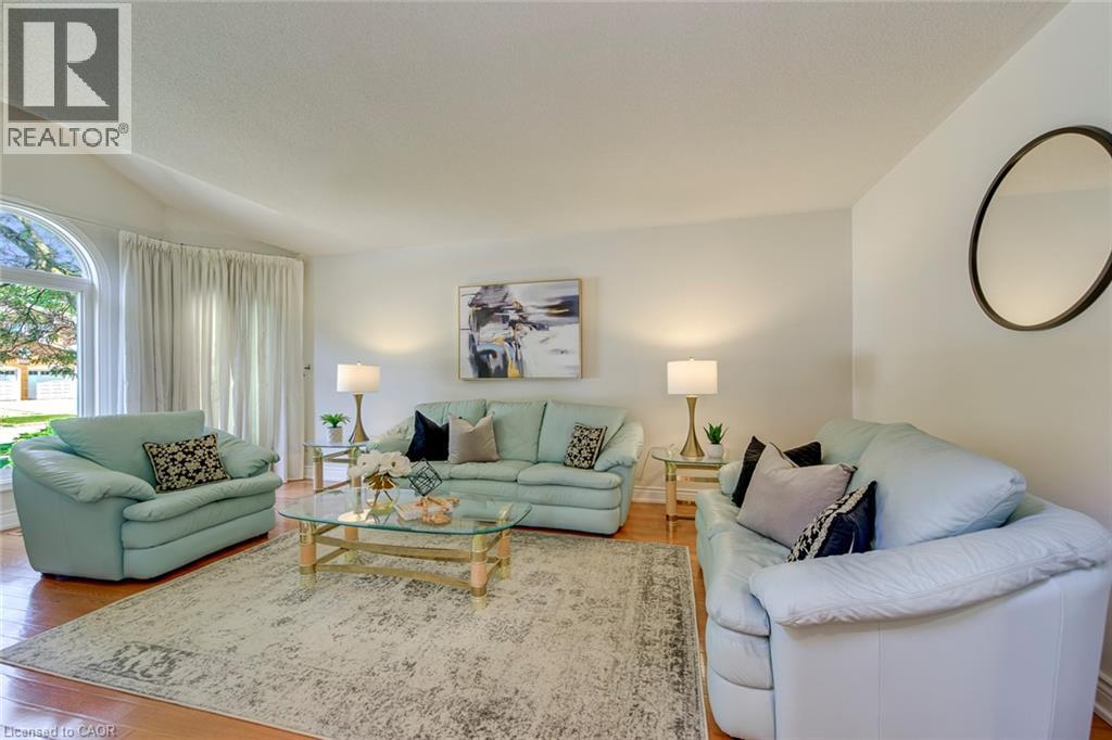 2442 Wynten Way, Oakville, Ontario  L6J 7K9 - Photo 5 - 40854282
