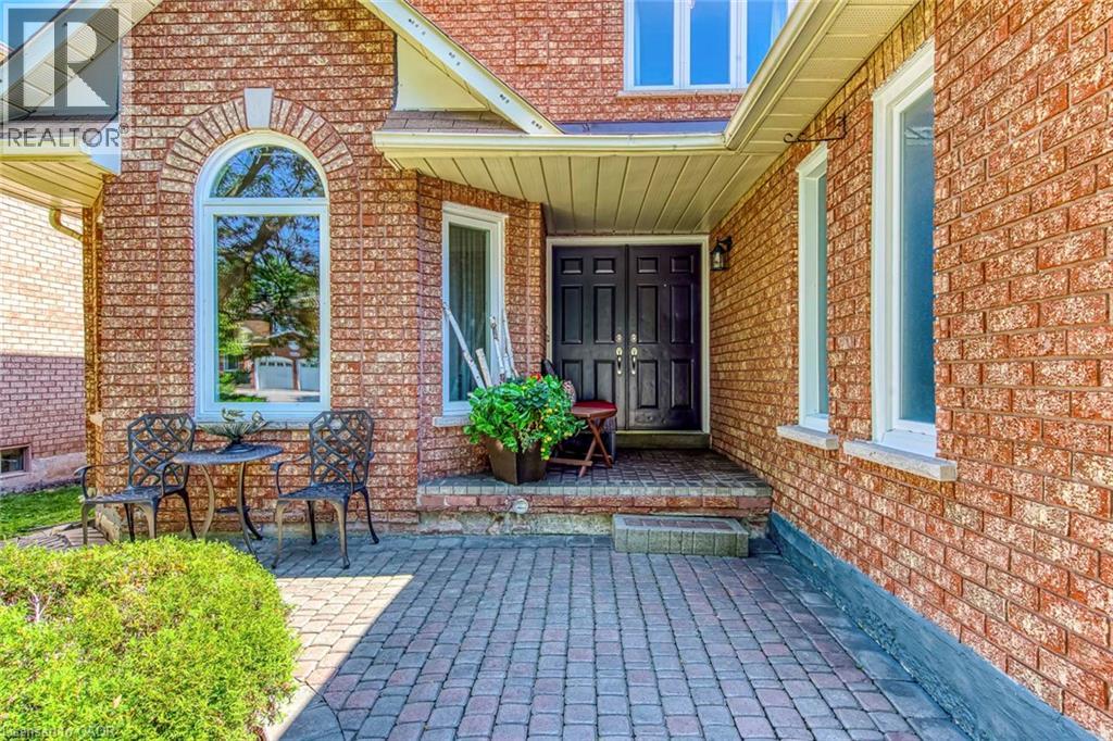 2442 Wynten Way, Oakville, Ontario  L6J 7K9 - Photo 3 - 40854282