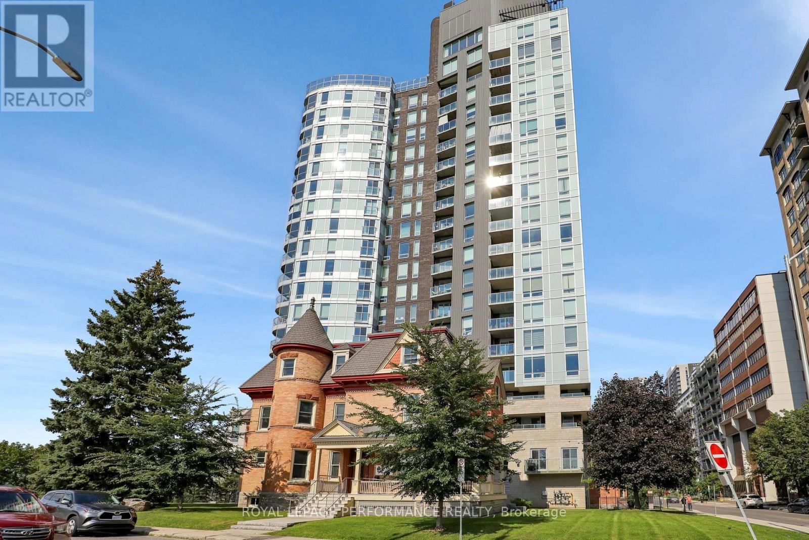 1502 - 428 SPARKS STREET, Ottawa, Ontario