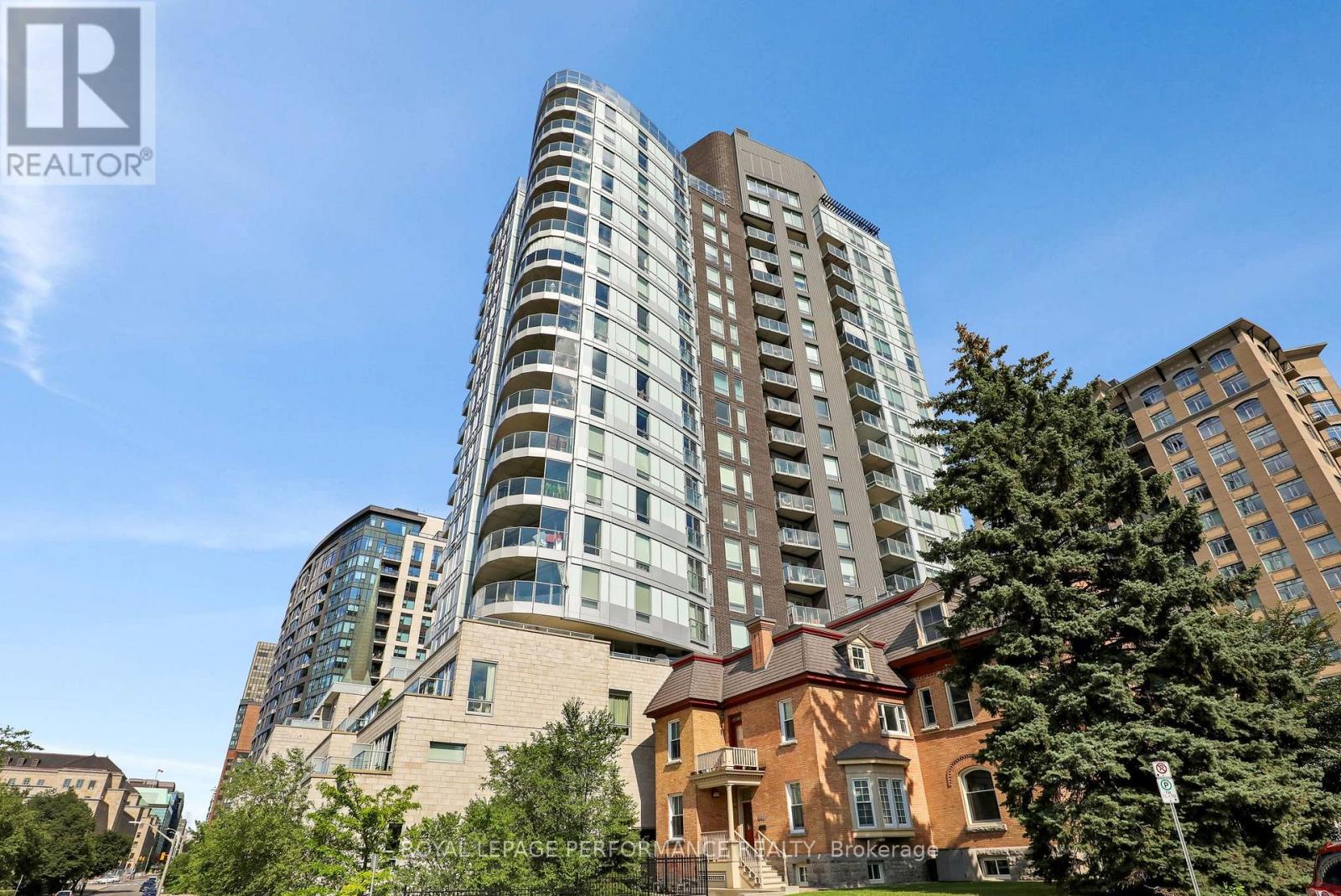 1502 - 428 Sparks Street, Ottawa, Ontario  K1R 0B3 - Photo 2 - X13652940