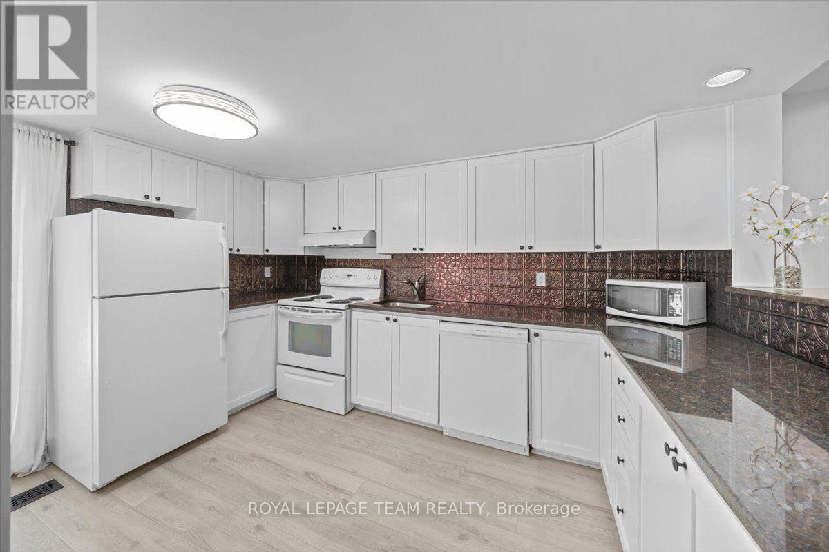 135 Upper Lorne Place, Ottawa, Ontario  K1R 7G8 - Photo 17 - X13652948