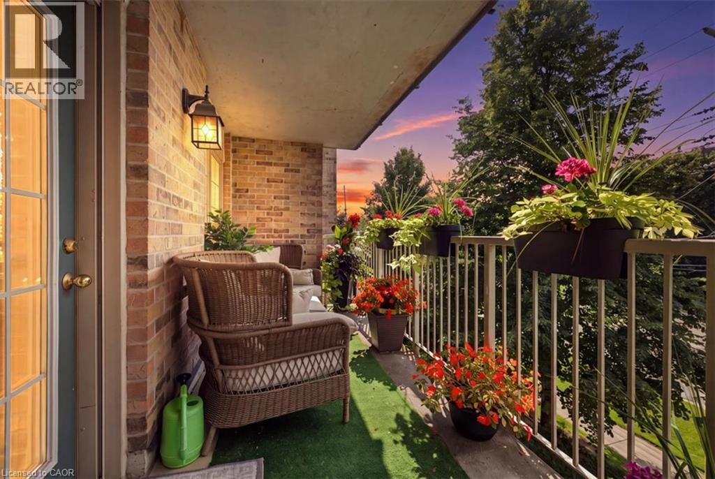 216 Plains Road W Unit# E305, Burlington, Ontario  L7T 4L3 - Photo 12 - 40854314