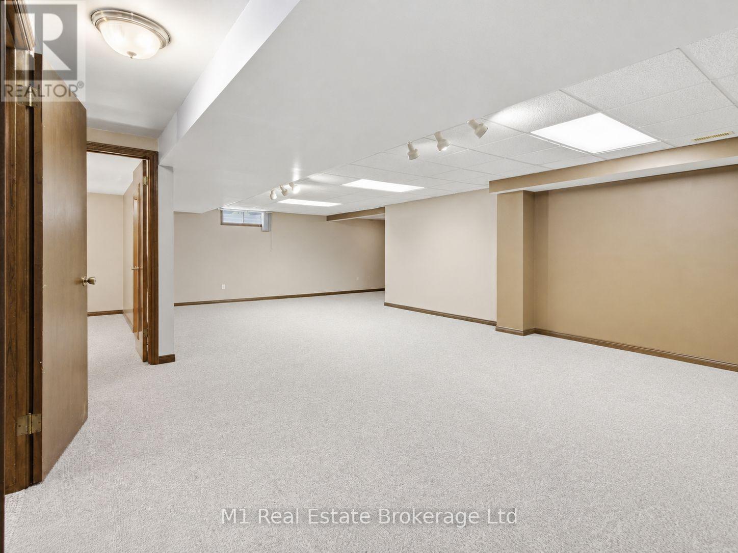 294 Colborne Street, Centre Wellington, Ontario  N0B 1S0 - Photo 28 - X13652930