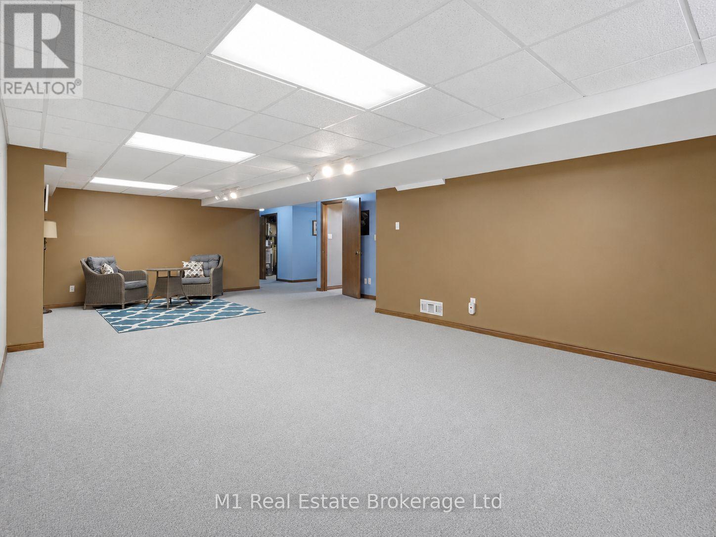 294 Colborne Street, Centre Wellington, Ontario  N0B 1S0 - Photo 30 - X13652930