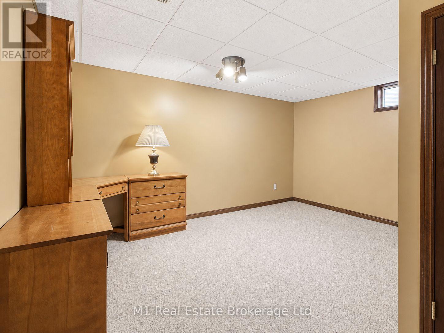 294 Colborne Street, Centre Wellington, Ontario  N0B 1S0 - Photo 31 - X13652930