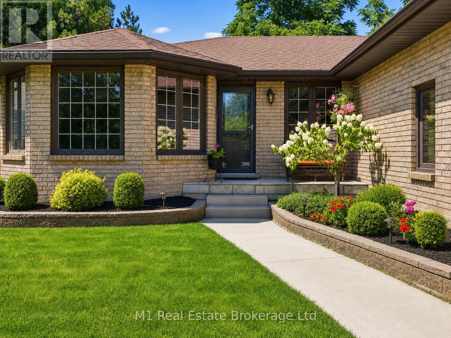 294 Colborne Street, Centre Wellington, Ontario  N0B 1S0 - Photo 6 - X13652930