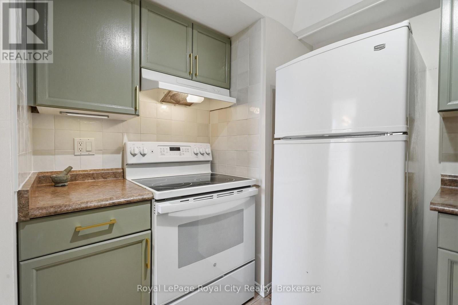 610 - 107 Bagot Street, Guelph, Ontario  N1H 8H5 - Photo 10 - X13652946