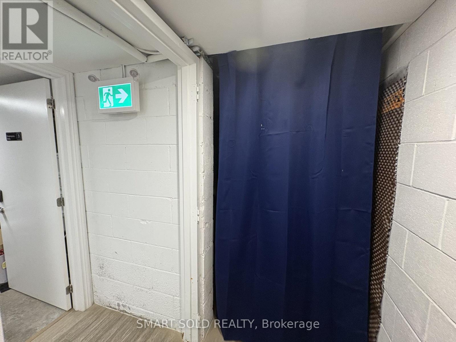 637 Bloor Street W, Toronto, Ontario  M6G 1K8 - Photo 27 - C13652902