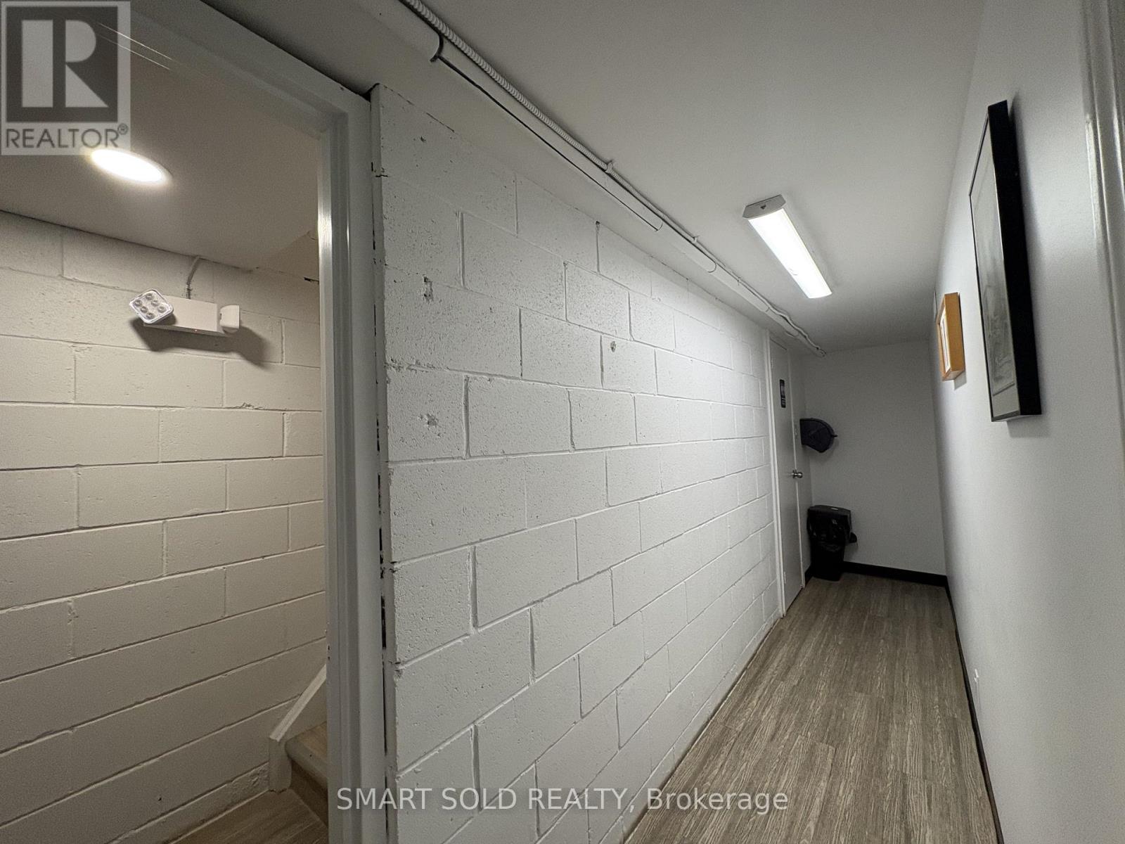 637 Bloor Street W, Toronto, Ontario  M6G 1K8 - Photo 31 - C13652902