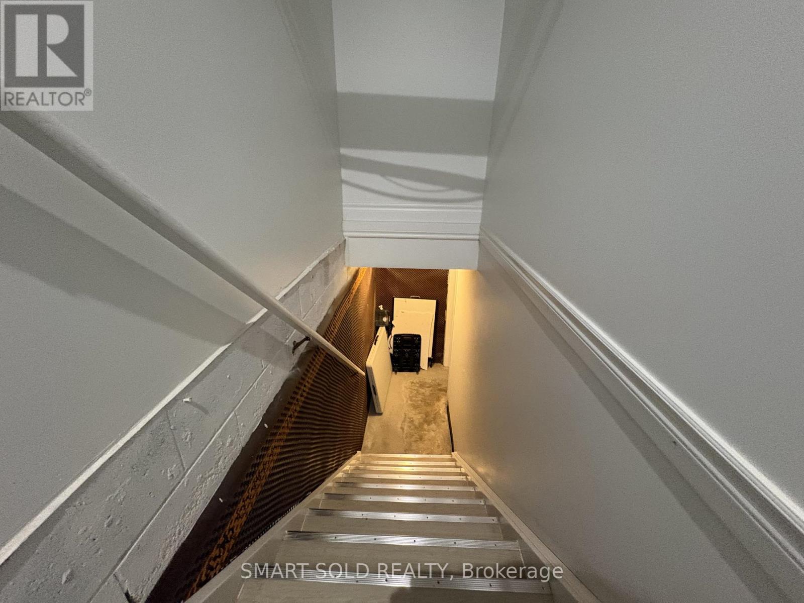 637 Bloor Street W, Toronto, Ontario  M6G 1K8 - Photo 39 - C13652902