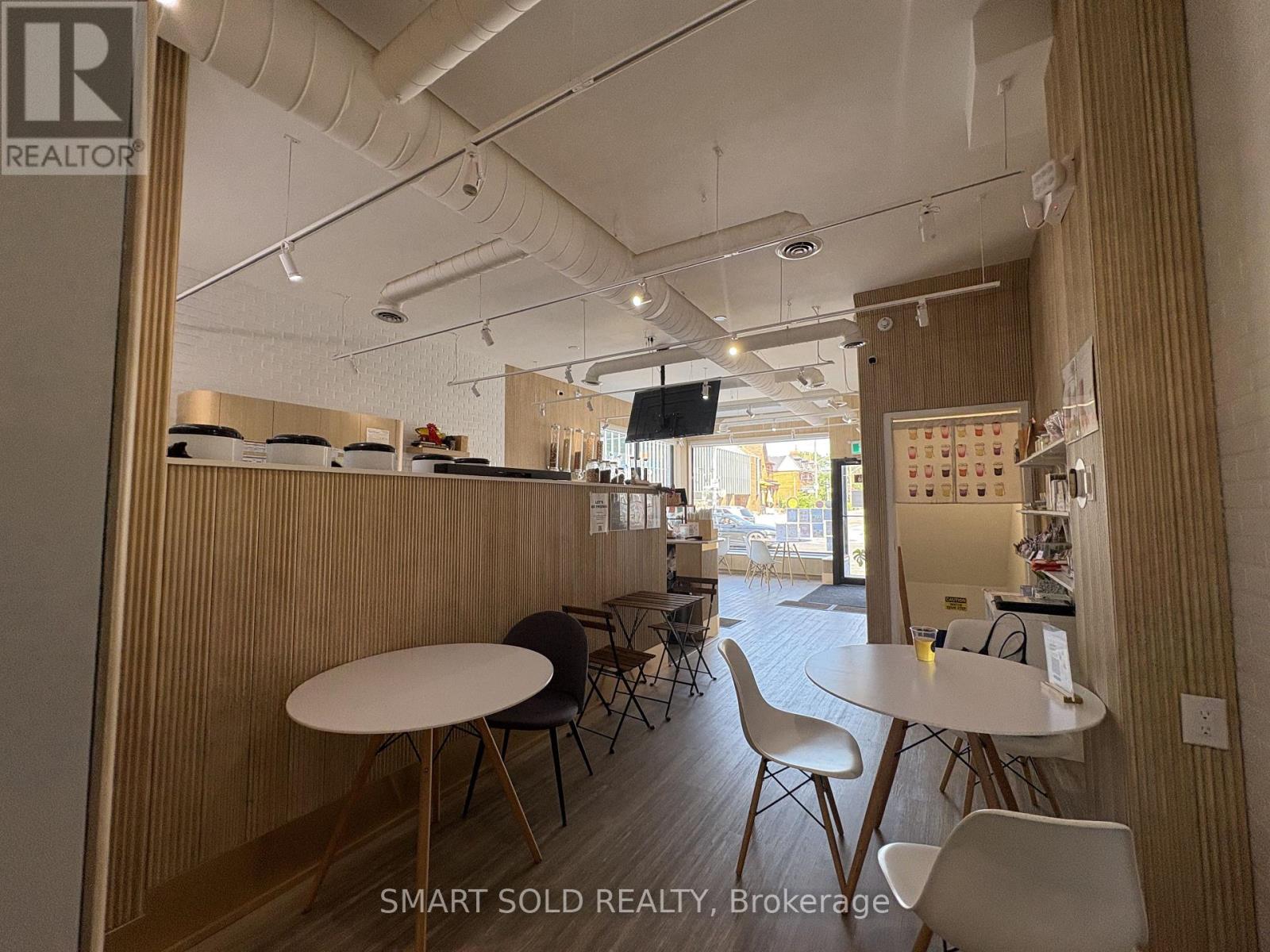 637 Bloor Street W, Toronto, Ontario  M6G 1K8 - Photo 41 - C13652902
