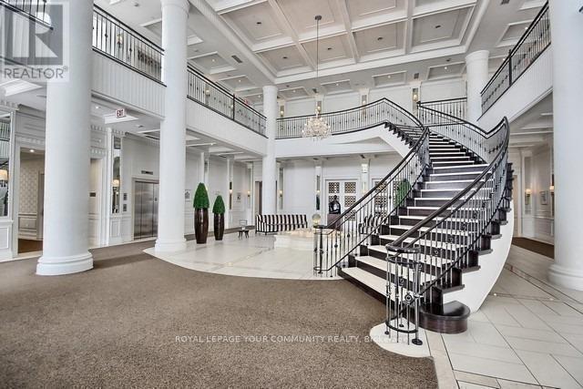 1017 - 25 Greenview Avenue, Toronto, Ontario  M2M 0A5 - Photo 2 - C13652938