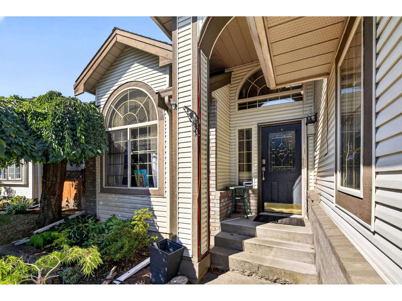 6455 188a Street, Surrey, British Columbia  V3S 8V3 - Photo 6 - R3153804