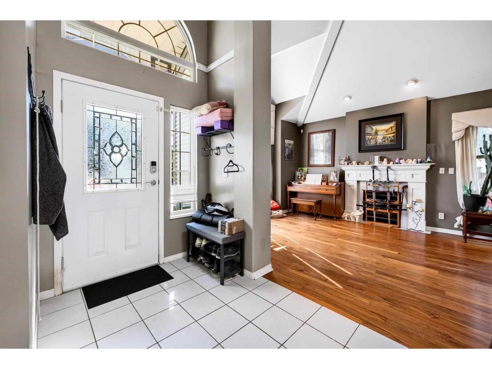 6455 188a Street, Surrey, British Columbia  V3S 8V3 - Photo 13 - R3153804