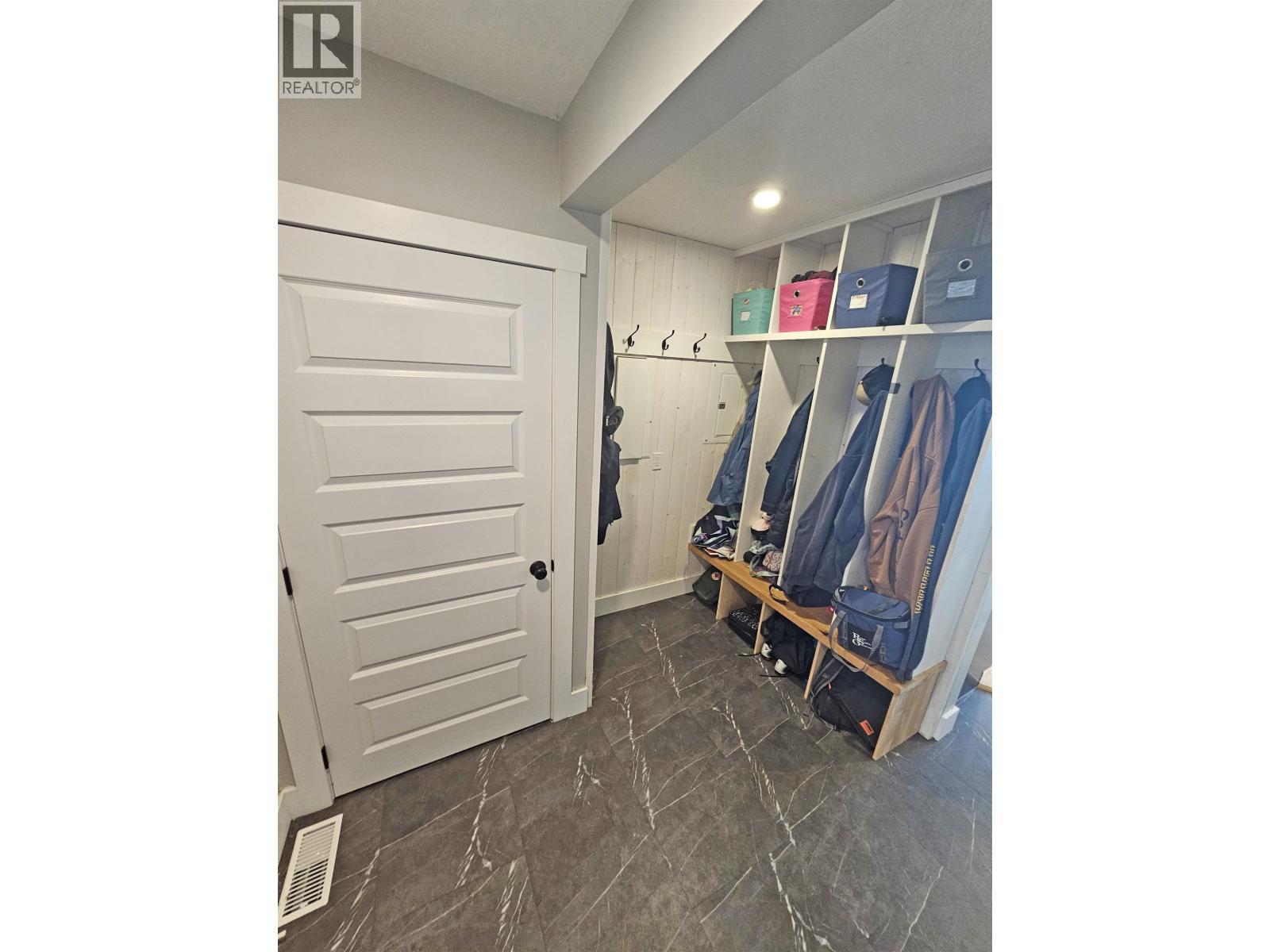 5294 242 Road, Fort St. John, British Columbia  V0C 1C0 - Photo 10 - R3153866