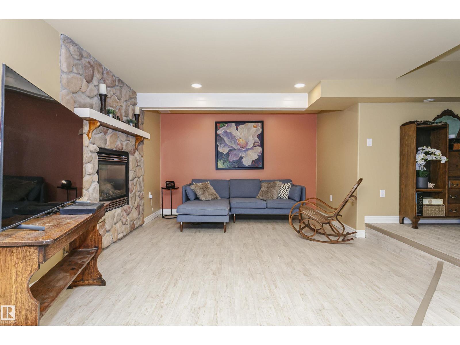 15104 42 Av Nw, Edmonton, Alberta  T6H 5L6 - Photo 18 - E4502776