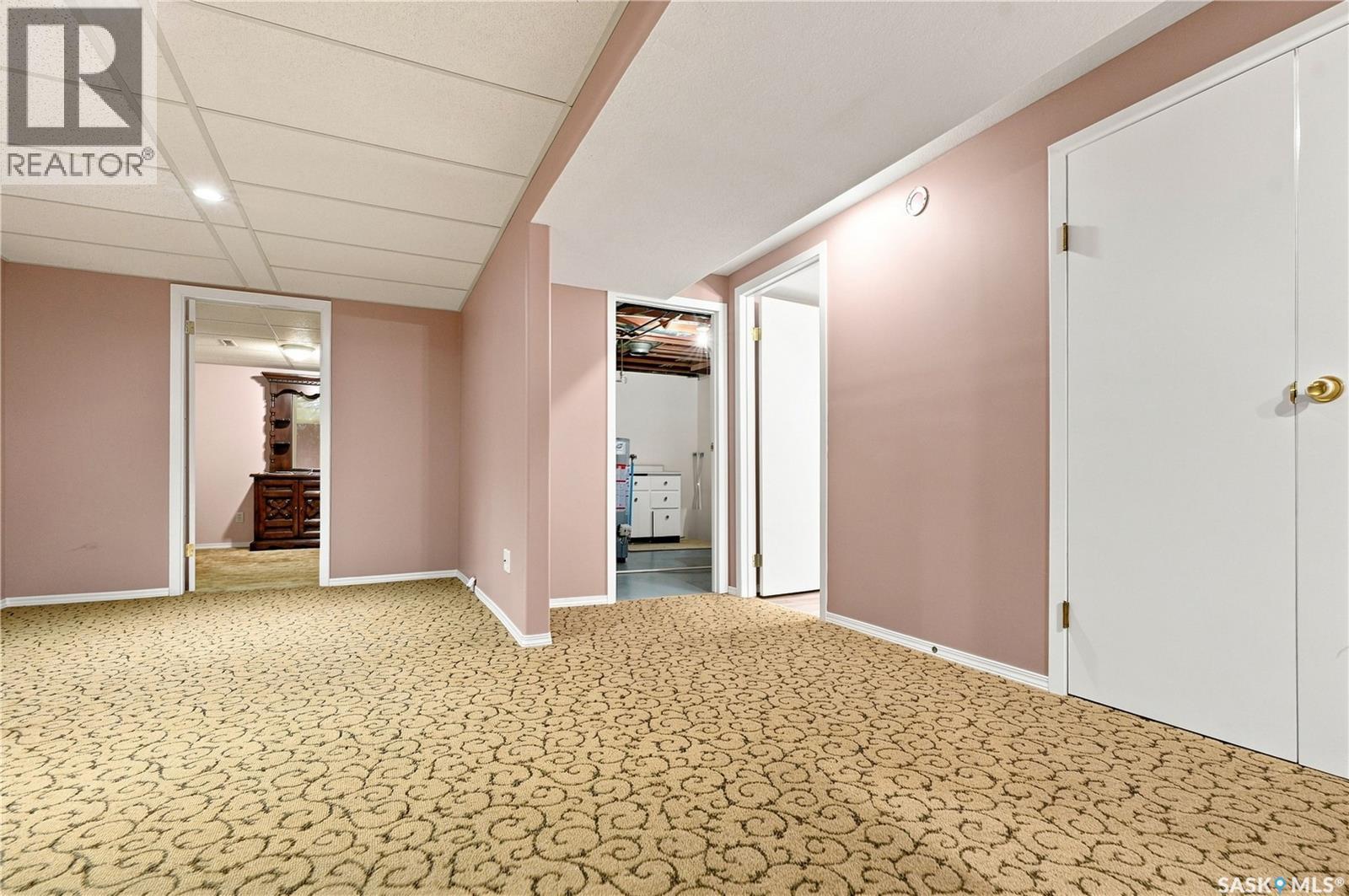 133 Lloyd Crescent, Saskatoon, Saskatchewan  S7L 4Y8 - Photo 32 - SK044652