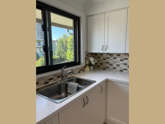 301 15317 Thrift Avenue, White Rock, British Columbia  V4B 2L4 - Photo 12 - R3116013