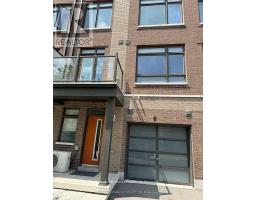 6 TAUTON STREET, Vaughan, Ontario