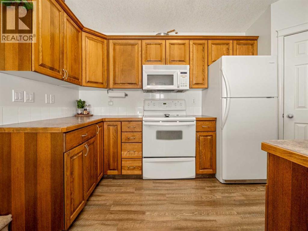 159 Aberdeen Road W, Lethbridge, Alberta  T1J 5A9 - Photo 13 - A2335252