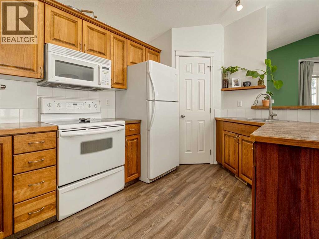 159 Aberdeen Road W, Lethbridge, Alberta  T1J 5A9 - Photo 14 - A2335252