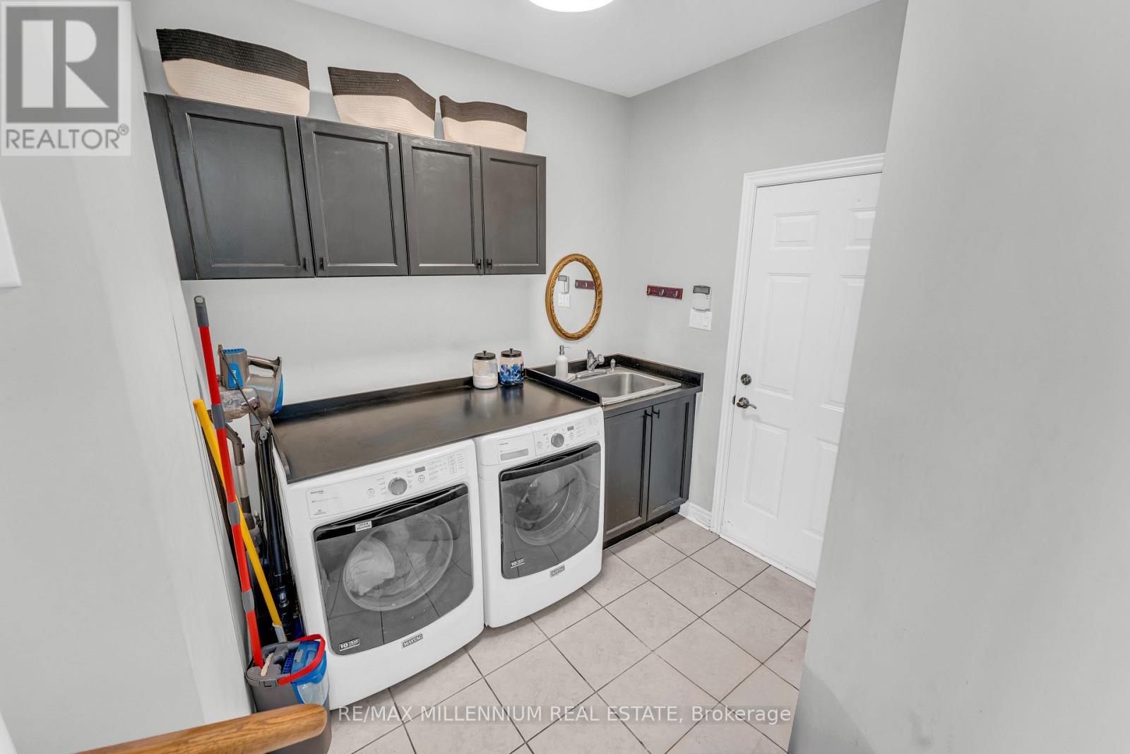28 Fogerty Street, Brampton, Ontario  L6Y 5K2 - Photo 19 - W13652904