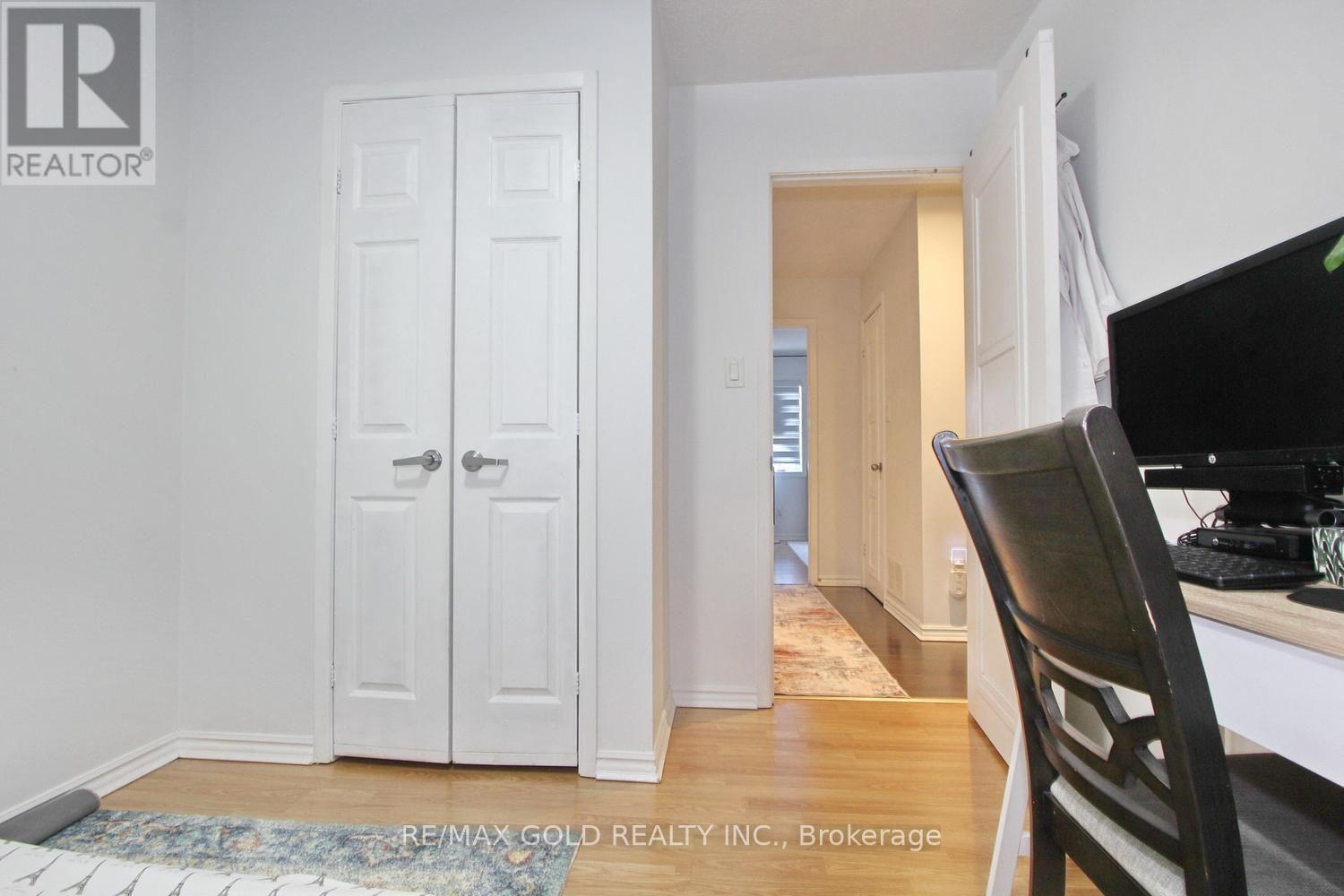 4 Summertime Court, Brampton, Ontario  L6Z 2B4 - Photo 20 - W13652908