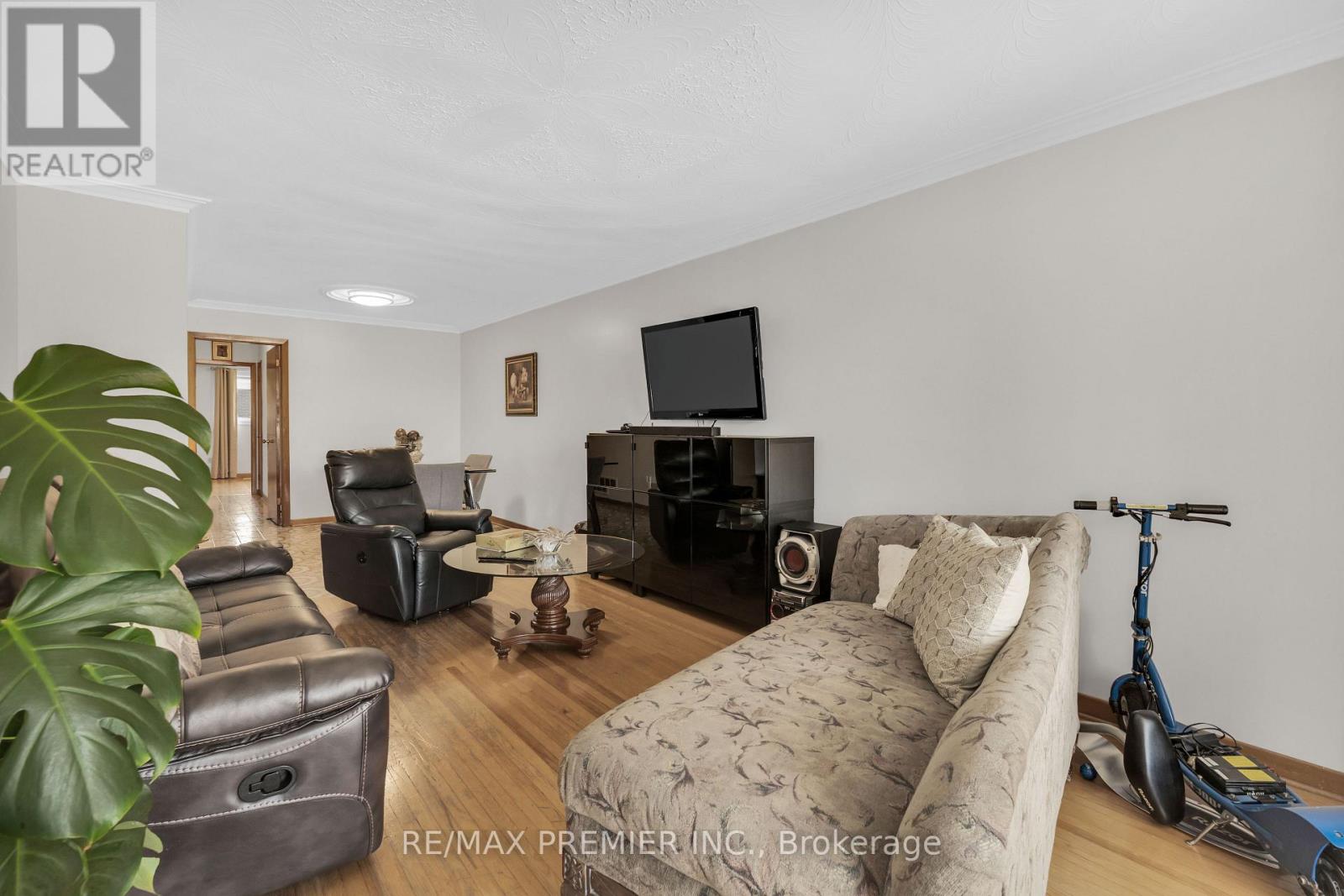 4178 Dursley Crescent, Mississauga, Ontario  L4Z 1J7 - Photo 4 - W13652942