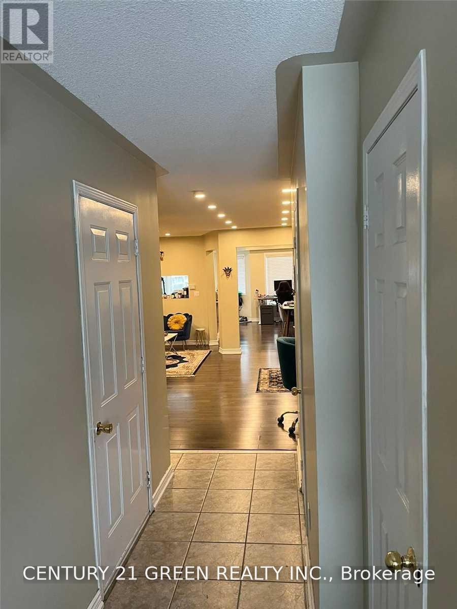 (Upper) - 181 Manley Lane, Milton, Ontario  L9T 5P1 - Photo 14 - W13652956