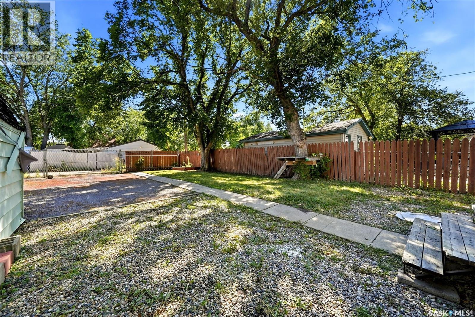 4015 2nd Avenue, Regina, Saskatchewan  S4T 0B3 - Photo 39 - SK044997