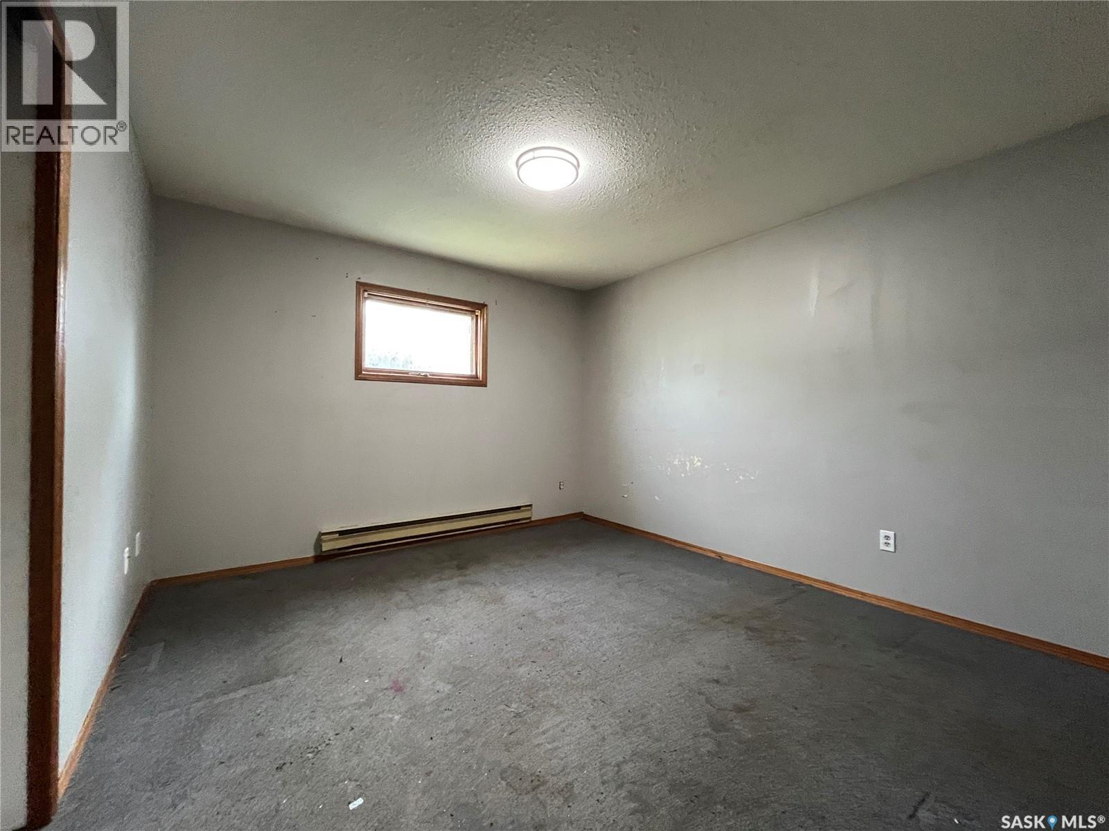 591 23rd Street E, Prince Albert, Saskatchewan  S6V 1R1 - Photo 10 - SK044994