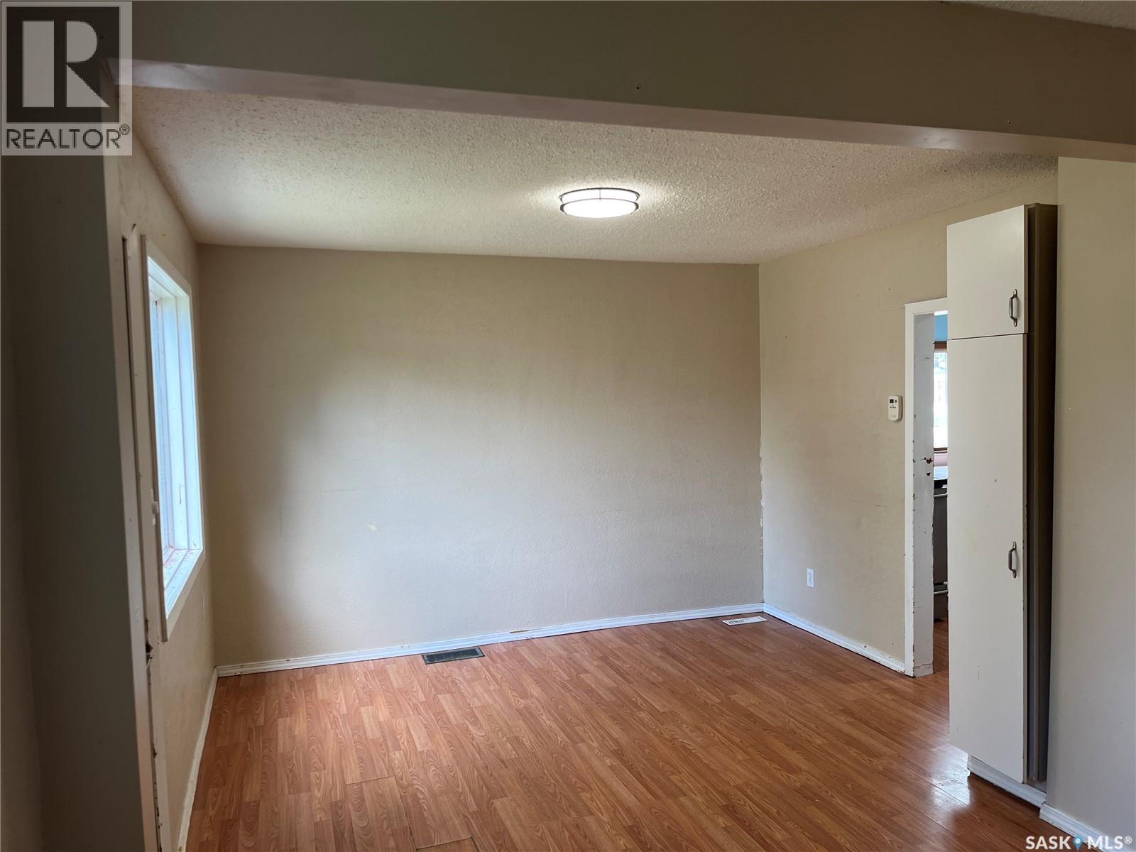 591 23rd Street E, Prince Albert, Saskatchewan  S6V 1R1 - Photo 6 - SK044994