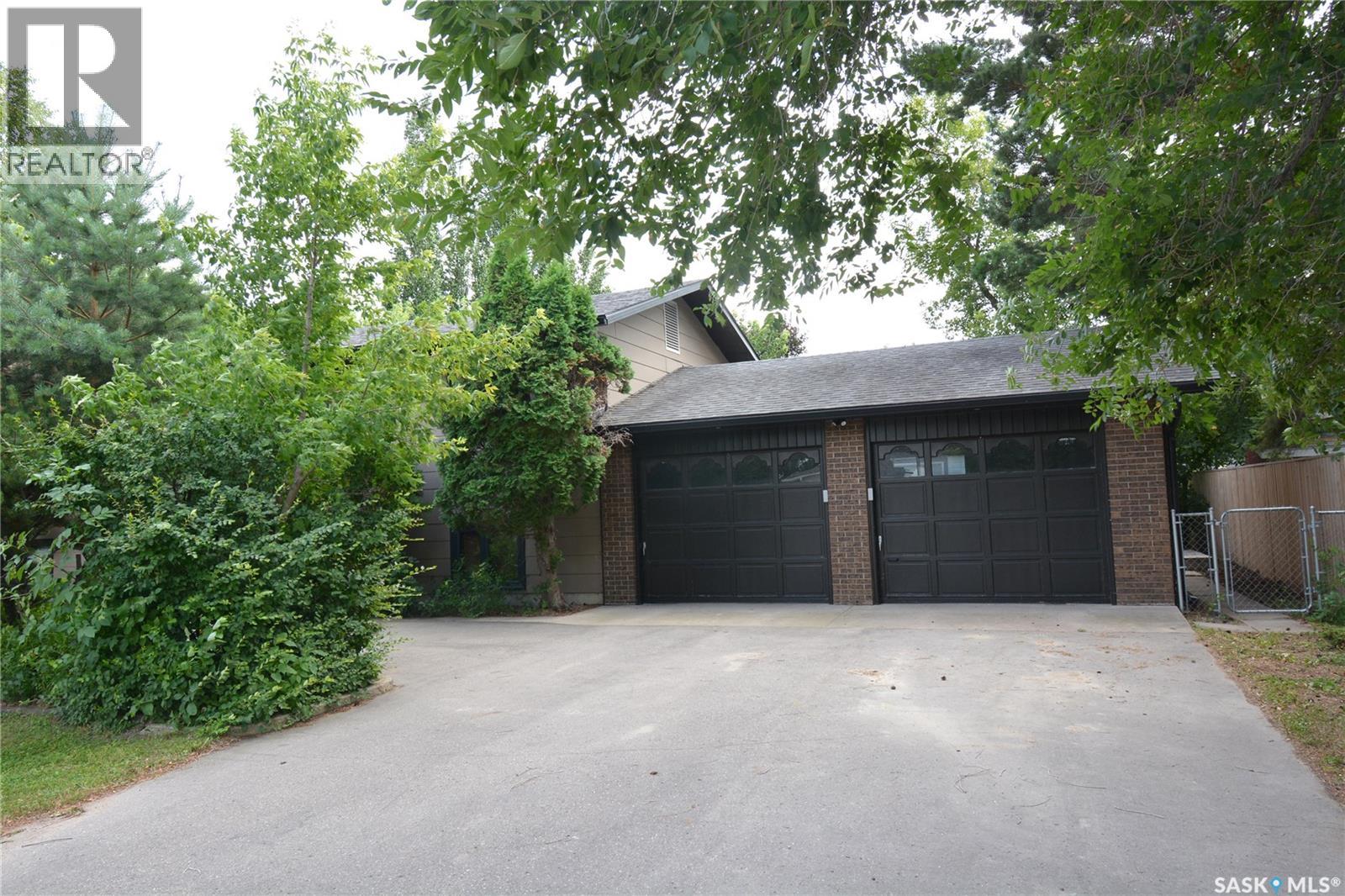 3335 Merritt Street, Saskatoon, Saskatchewan  S7M 3P7 - Photo 2 - SK044944