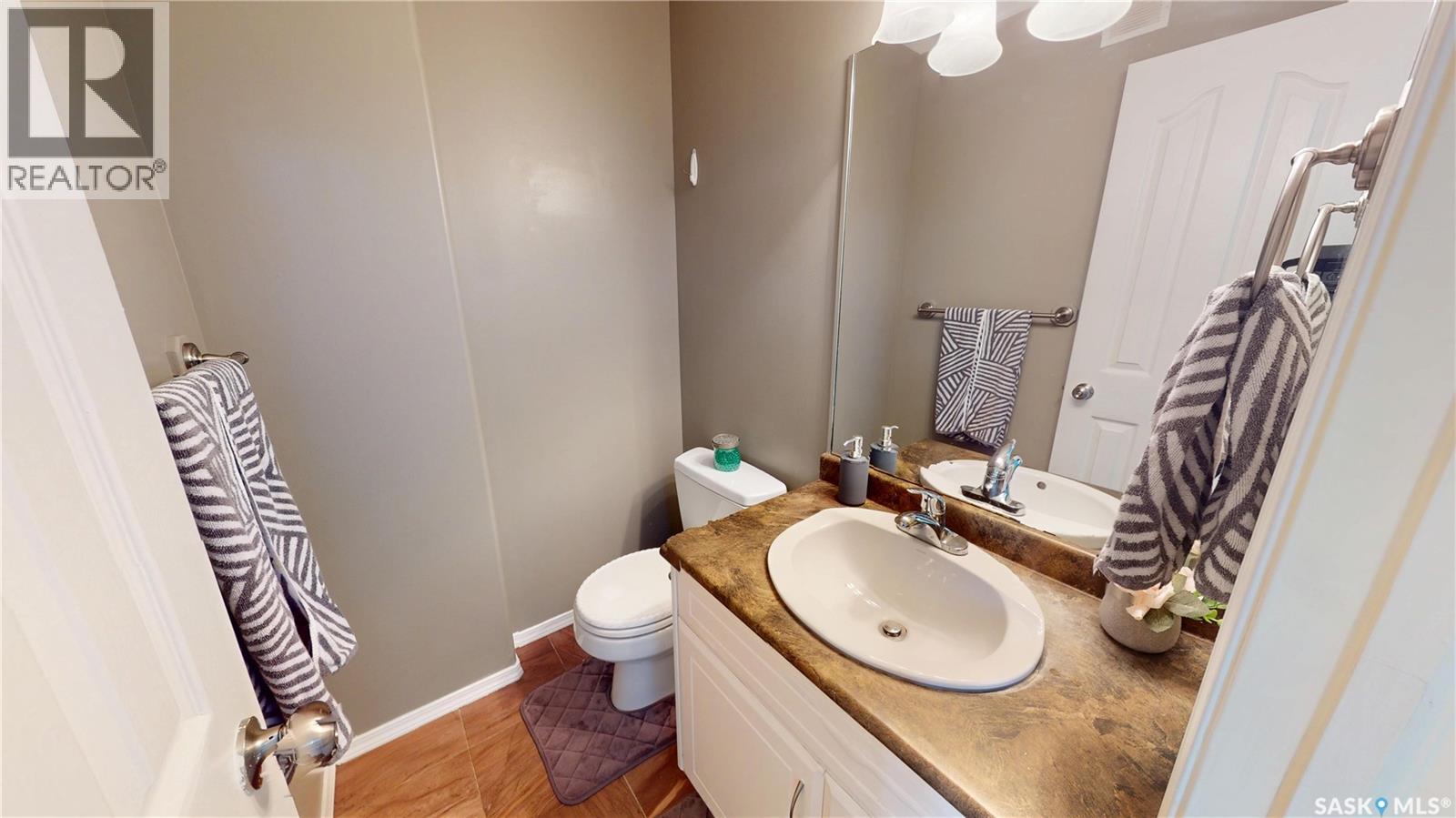 2933 Mcclocklin Road, Saskatoon, Saskatchewan S7R 0A1 - Photo 15 - SK044913