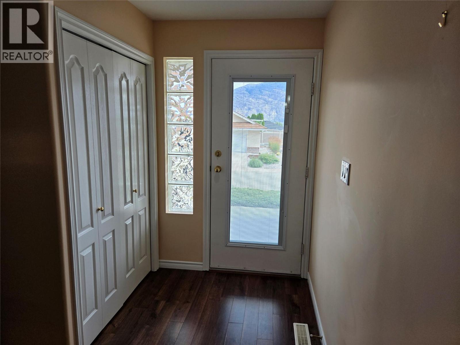 12300 Pinehurst Place Unit# 2, Osoyoos, British Columbia V0H 1V4 - Photo 5 - 10393123