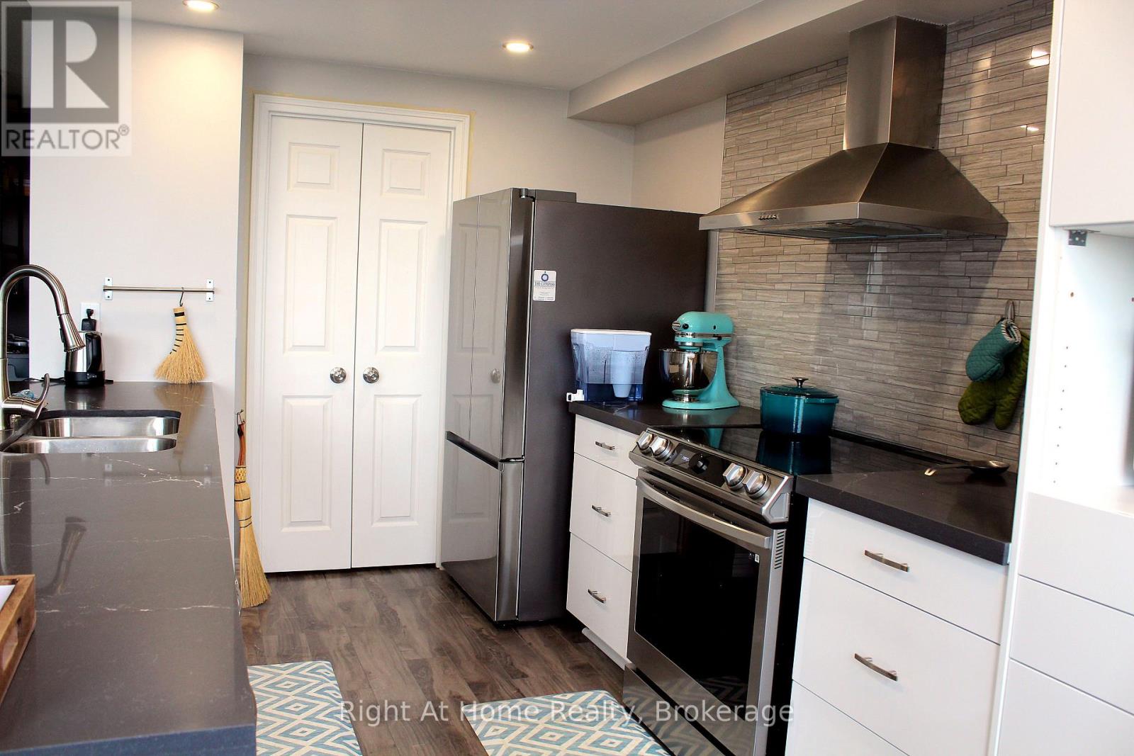 1509 - 1360 Rathburn Road E, Mississauga, Ontario  L4W 4H4 - Photo 39 - W13614918