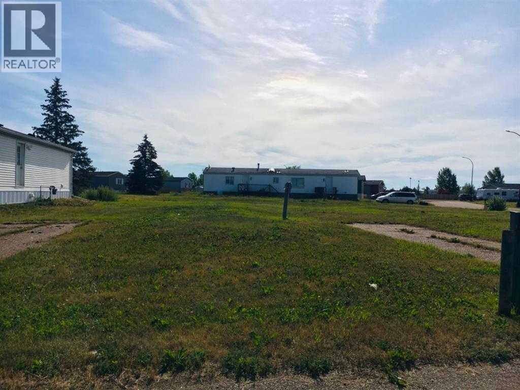 38 Deerglen Trailer Park, High Level, Alberta  T0H 1Z0 - Photo 1 - A2269769