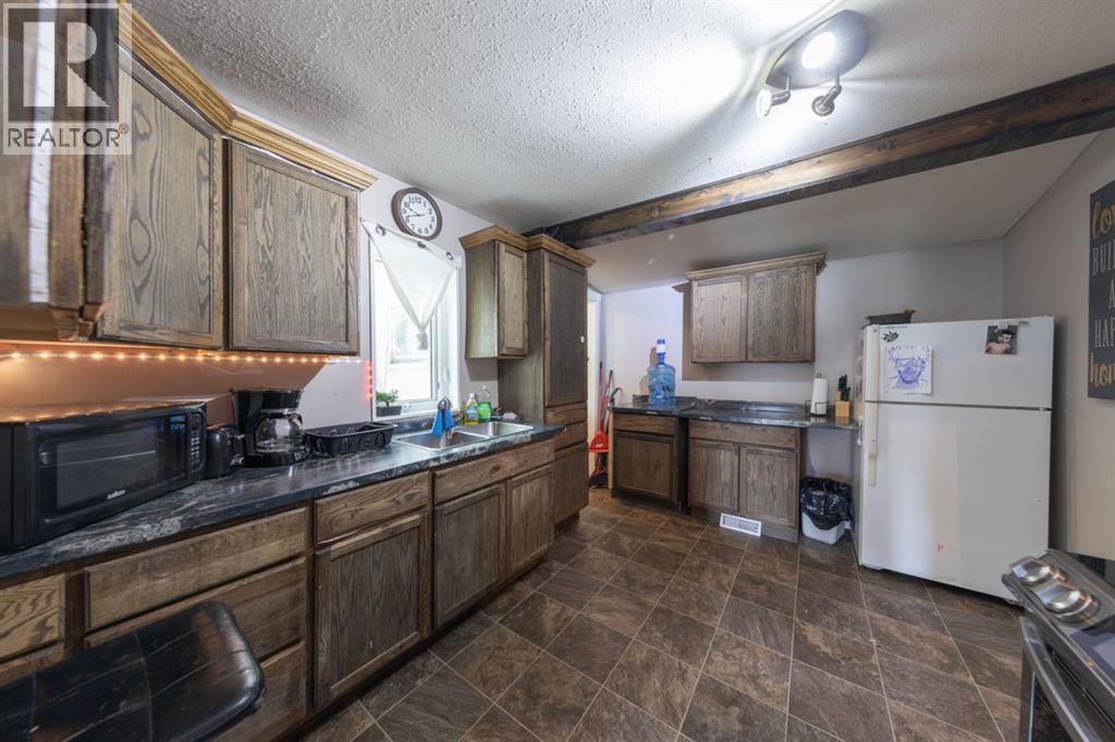 5620 49 Avenue, Lloydminster, Saskatchewan  S9V 0E5 - Photo 10 - A2309911