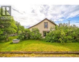 201 5 Street, Cowley, Alberta