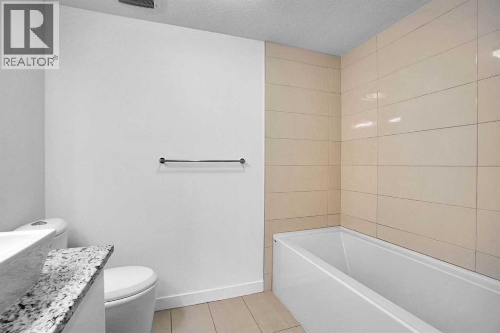 214, 15 Aspenmont Heights SW, Calgary, Alberta  T3H 0E3 - Photo 26 - A2318511