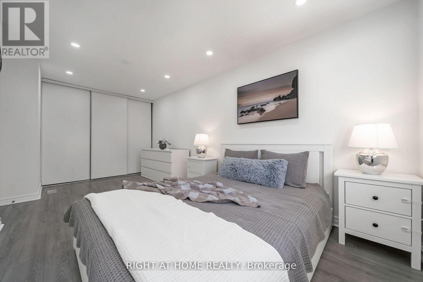 12 Lace Fern Way, Toronto, Ontario  M2J 4L9 - Photo 22 - C13652934